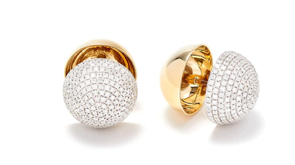 Yvonne Léon “Diamond Disco Earrings” in 9-karat yellow and white