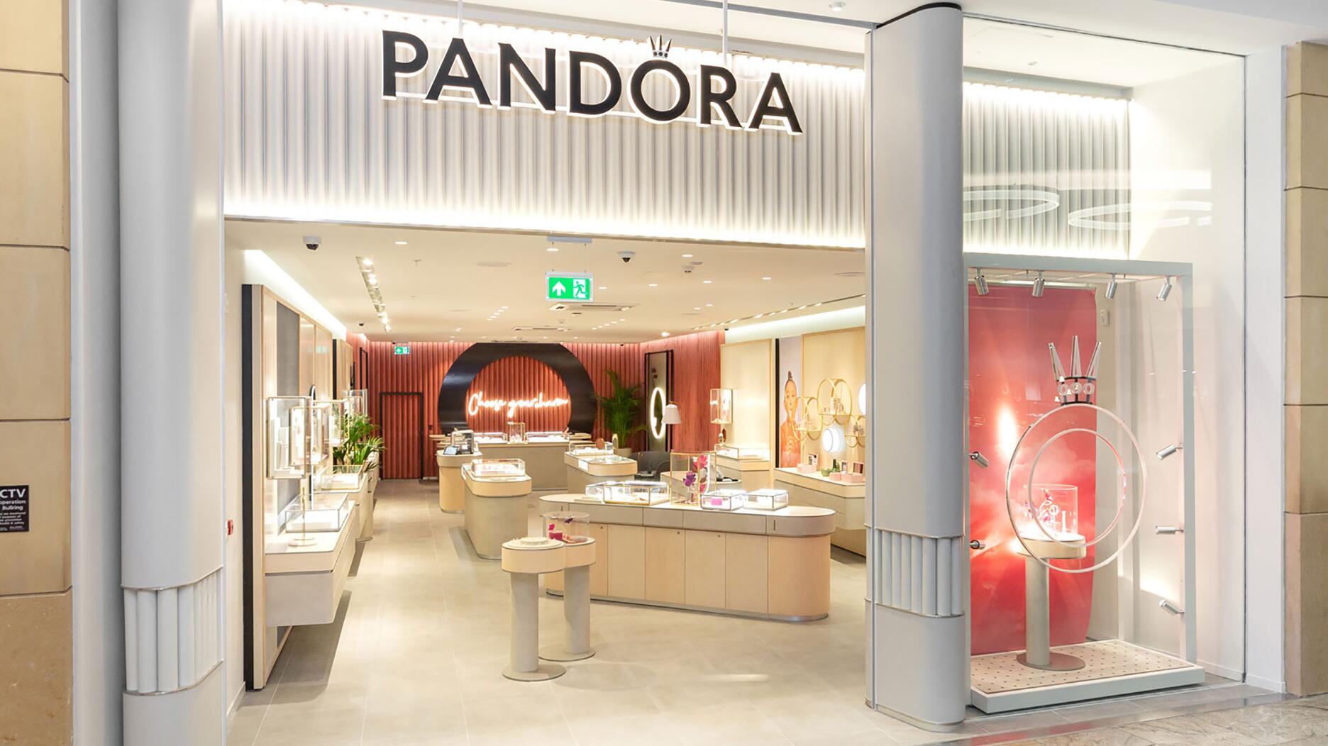 Pandora to Open More Stores, Expand Line | National Jeweler